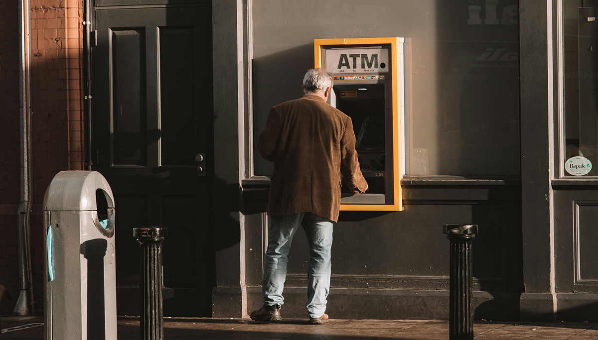 How Your Overdraft Affects Your Credit Score How Your Overdraft Affects Your Credit Score