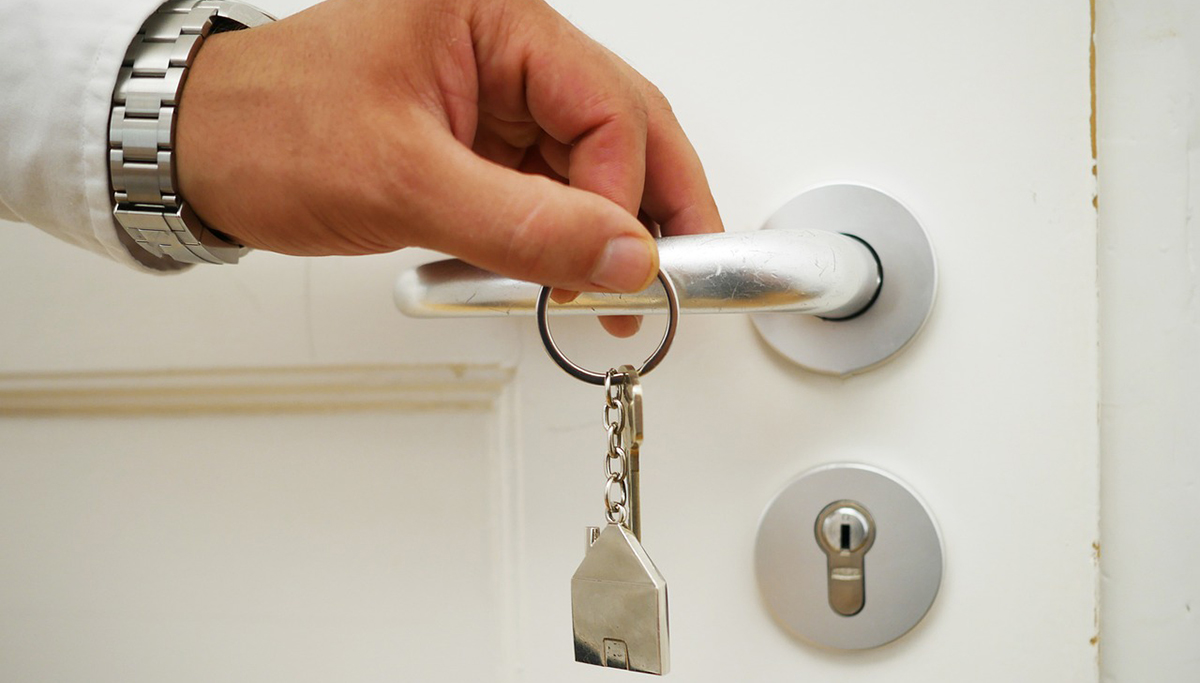 What Will My Landlord See on a Credit Report? What Will My Landlord See on a Credit Report?